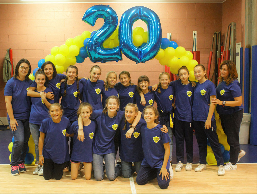 /files_cms/9-galleria/Gallery/Volley/Festa_20_anni/20-¦%20ANNIVERSARIO%20VOLLEY%20VEDANESE%2022%20SETTEMBRE%202019_88.jpg